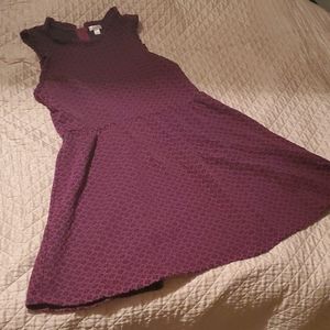 Maroon and black ruffle sleeveless dress xl